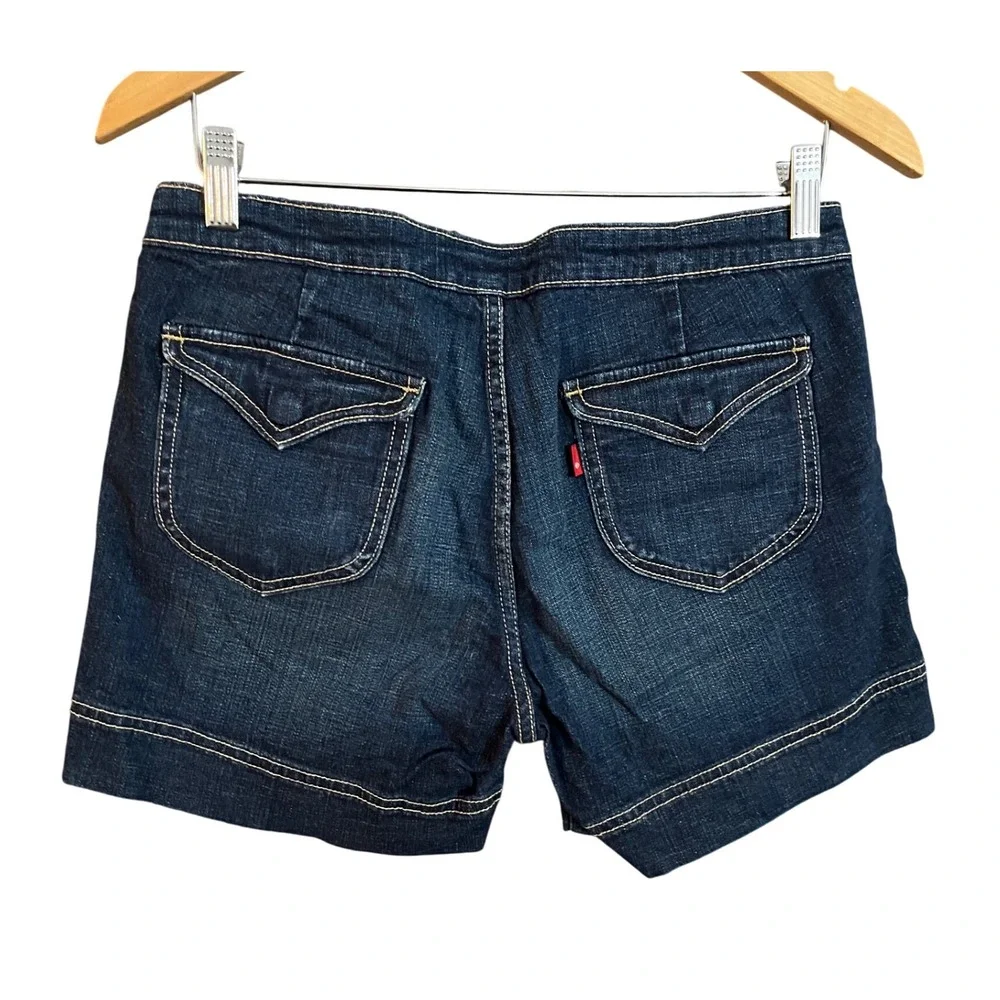Levi's 515 Women's Dark Wash Denim Shorts Size 4 High Rise Cuffed Casual - Picture 2 of 10